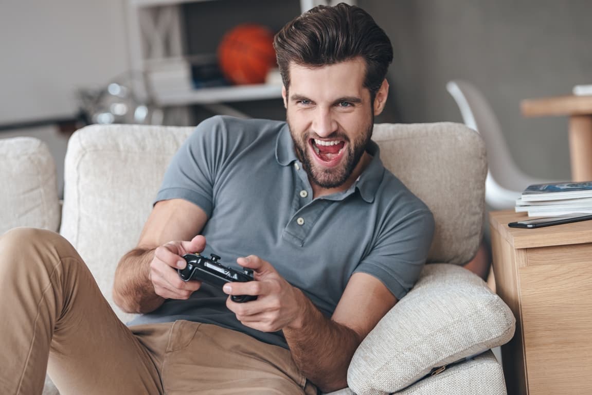 Γιατί οι άνδρες εξακολουθούν να παίζουν video games; 