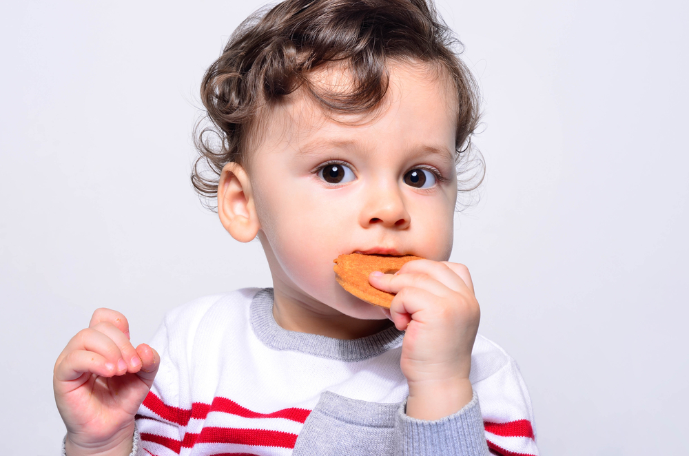 Μπισκότα για μωρά: 4 εύκολες συνταγές για τα πρώτα του δοντάκια και όχι μόνο 