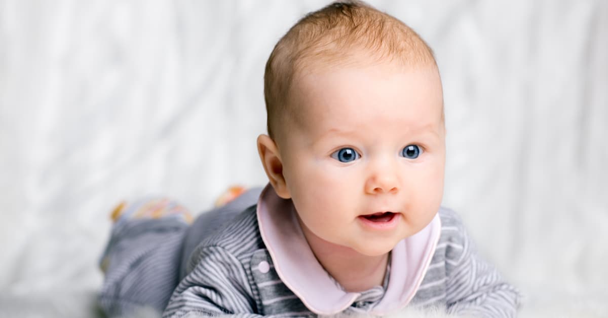 Μωρό τεσσάρων μηνών: ανάπτυξη και συμπεριφορά