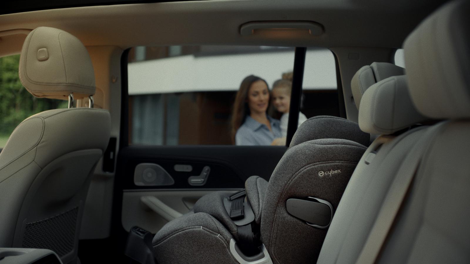 Η CYBEX παρουσιάζει το Anoris T i-Size, το πρώτο κάθισμα αυτοκινήτου με ενσωματωμένο αερόσακο που καλύπτει όλο το σώμα του παιδιού