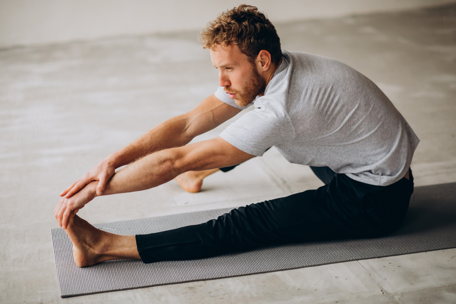 https://www.freepik.com/free-photo/man-practicing-yoga-mat-home_14923324.htm#query=man%20yoga%20home&position=5&from_view=search