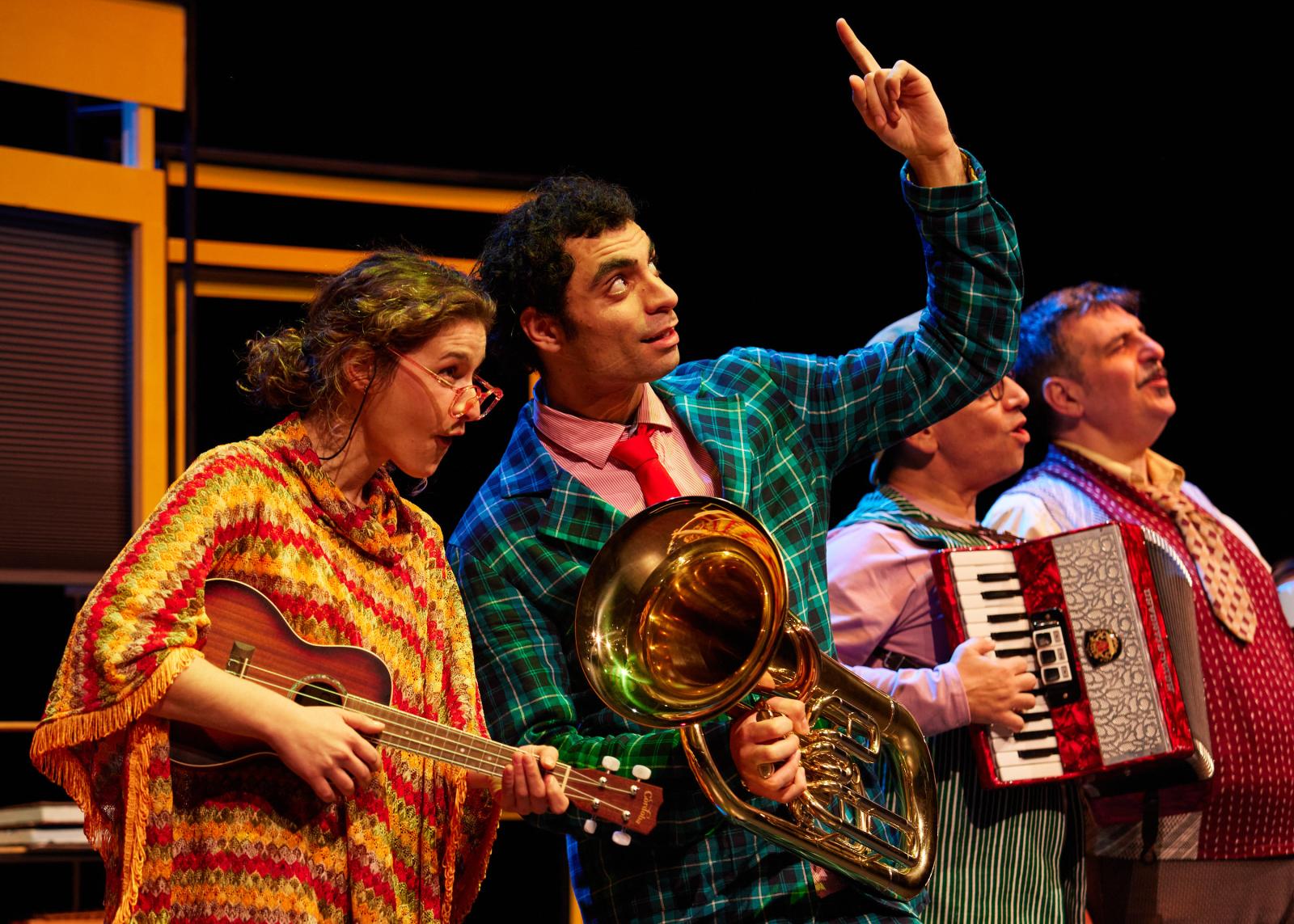 Η παράσταση "Απαγορεύεται η μουσική" από την Ομάδα Κοπέρνικος για 2η χρονιά στο Ίδρυμα Μιχάλης Κακογιάννης