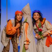 Η θεατρική παράσταση με ζωντανή μουσική “O Τρομάρας” στο Θέατρο Altera Pars 