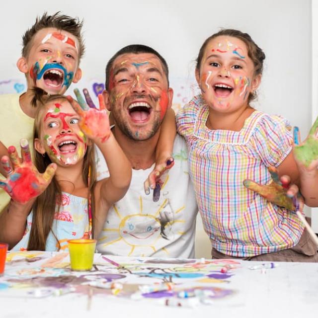 35 ιδέες για να διασκεδάσετε με τα παιδιά