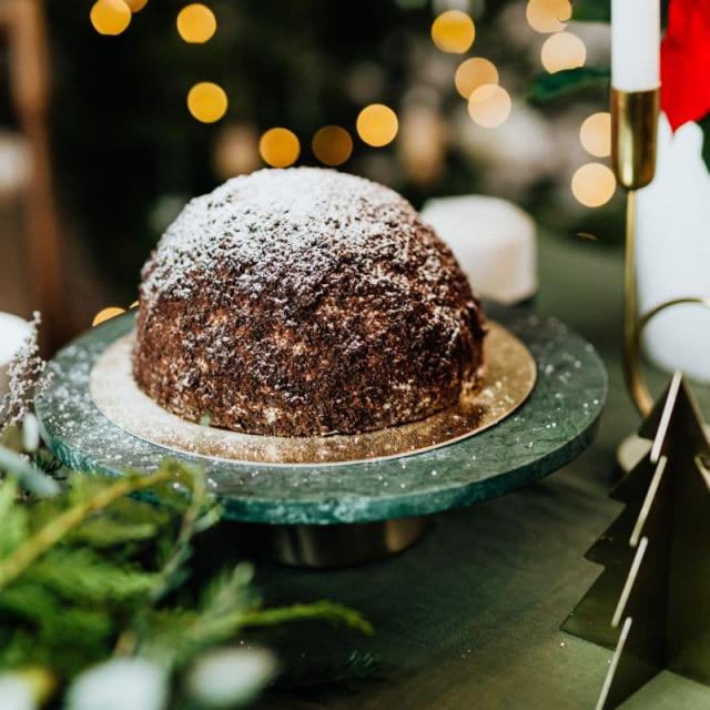 3 συνταγές για τα πιο νόστιμα, σπιτικά χριστουγεννιάτικα κέικ