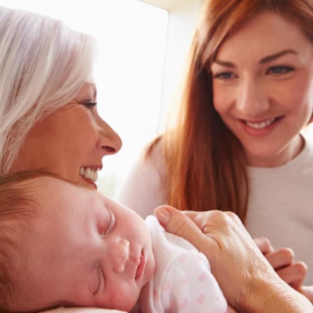  Άγχος αποχωρισμού: 7 tips για την πρώτη φορά που θα αφήσετε το μωρό σας 