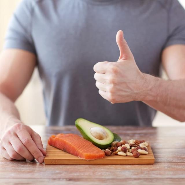 Άνδρες: 10 συμβουλές διατροφής για μείωση λίπους 