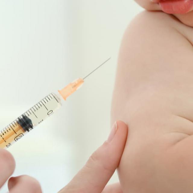Εμβόλια μωρού ποια πρέπει να γίνουν τον πρώτο χρόνο