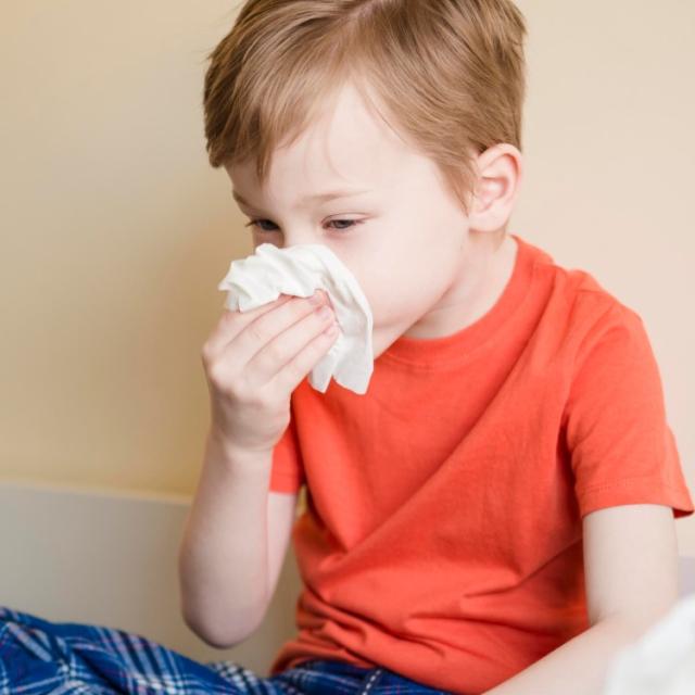 Εποχικές αλλεργίες στα παιδιά: Τι πρέπει να γνωρίζετε