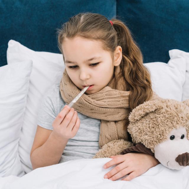 Έξαρση πνευμονίας στα παιδιά - Τι πρέπει να γνωρίζουμε