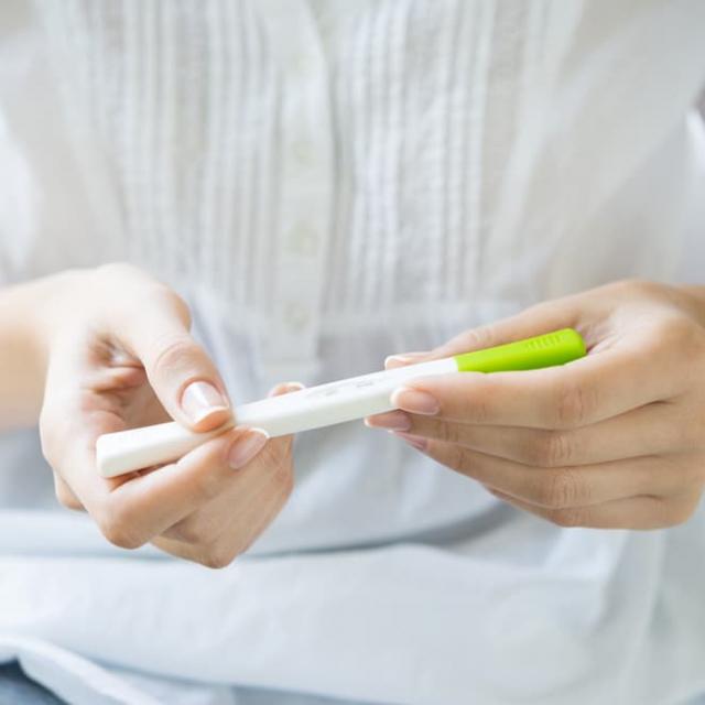 Όσα θέλετε να γνωρίζετε για τα τεστ εγκυμοσύνης πριν την καθυστέρηση