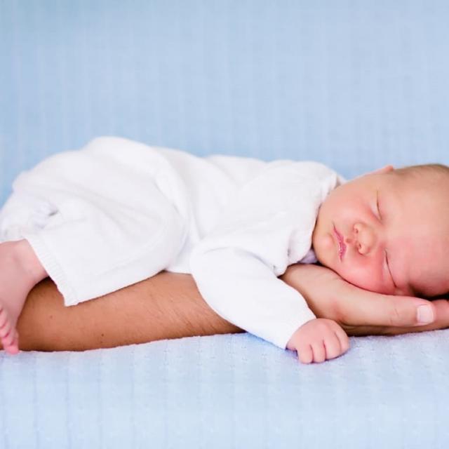 Όσα θέλετε να ξέρετε για τις πρώτες μέρες με το νεογέννητο μωρό σας στο σπίτι