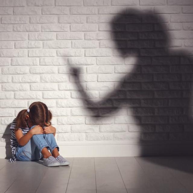 Παιδική κακοποίηση και ψυχολογικά προβλήματα, ανάμεσα στις επιπτώσεις της πανδημίας