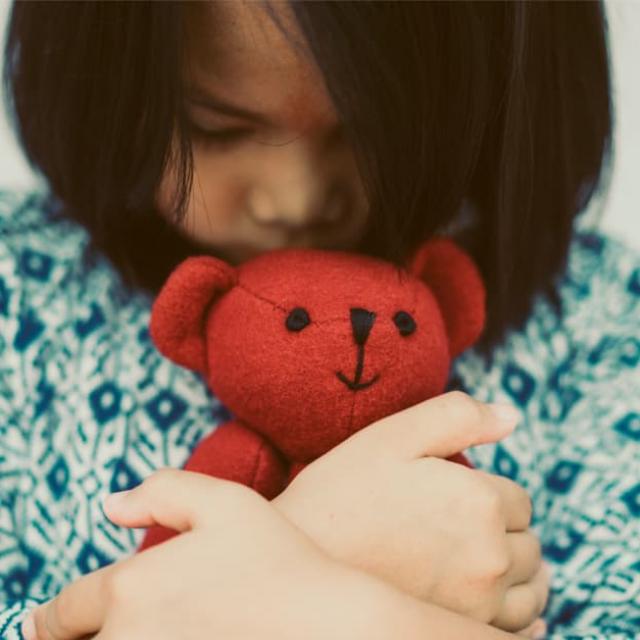 Παιδική σεξουαλική κακοποίηση: τι πρέπει να γνωρίζετε για την προστασία των παιδιών 