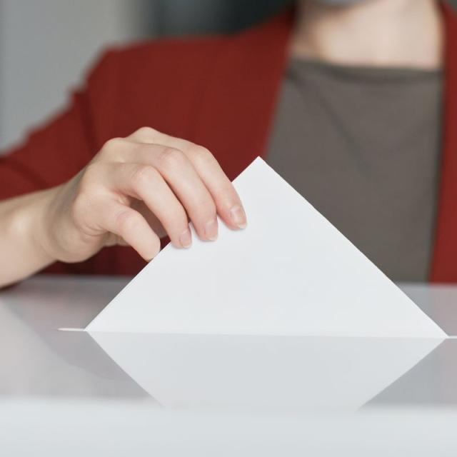 Τι πρέπει να γνωρίζουν οι νέοι που ψηφίζουν πρώτη φορά