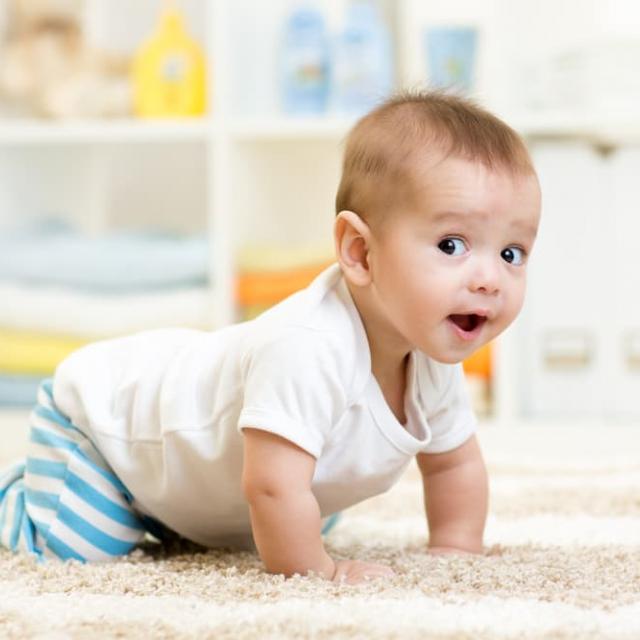 Πώς θα δημιουργήσετε ένα ασφαλές περιβάλλον για μωρά στο σπίτι σας