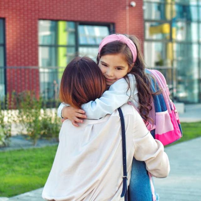 Τι μπορούμε να ρωτάμε το παιδί όταν γυρίζει από το σχολείο