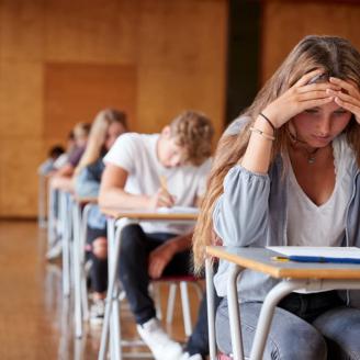 Η ψυχολογία των μαθητών ενόψει των πανελλήνιων εξετάσεων και η διαχείριση του άγχους που φέρνουν