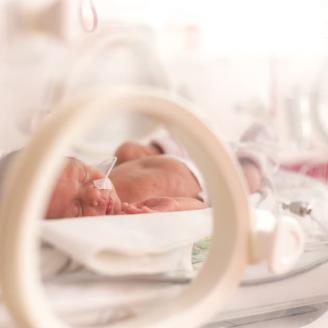 Ποια είναι τα ιατρικά προβλήματα που μπορεί να αντιμετωπίσουν τα πρόωρα μωρά